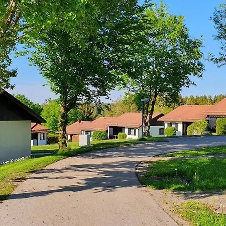 Feriendorf Hochbergle Haus 37 * Lechbruck